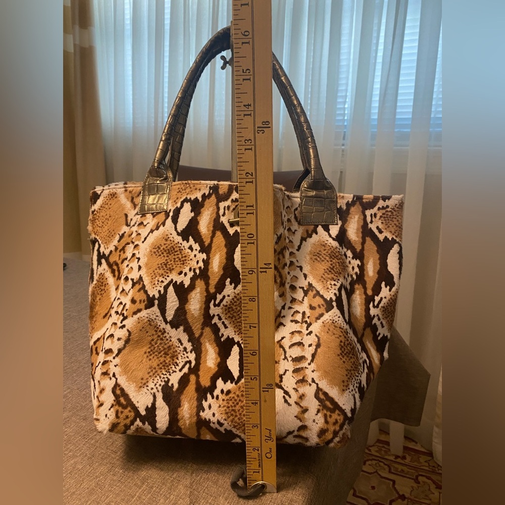 Angeleigh Anastasio Brown Snake Print Tote Bag Pony fur and metallic leather - Picture 4 of 13